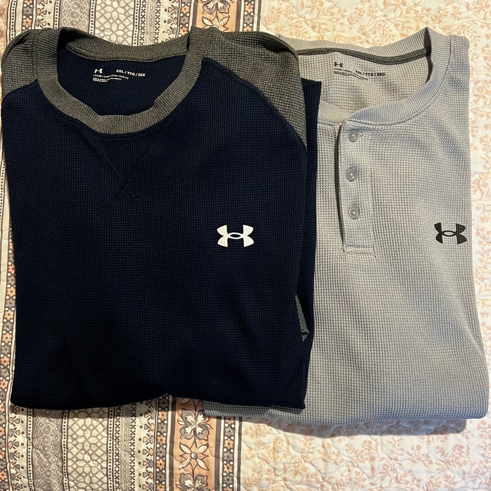 Under Armour set of 2 men’s long sleeve shirts